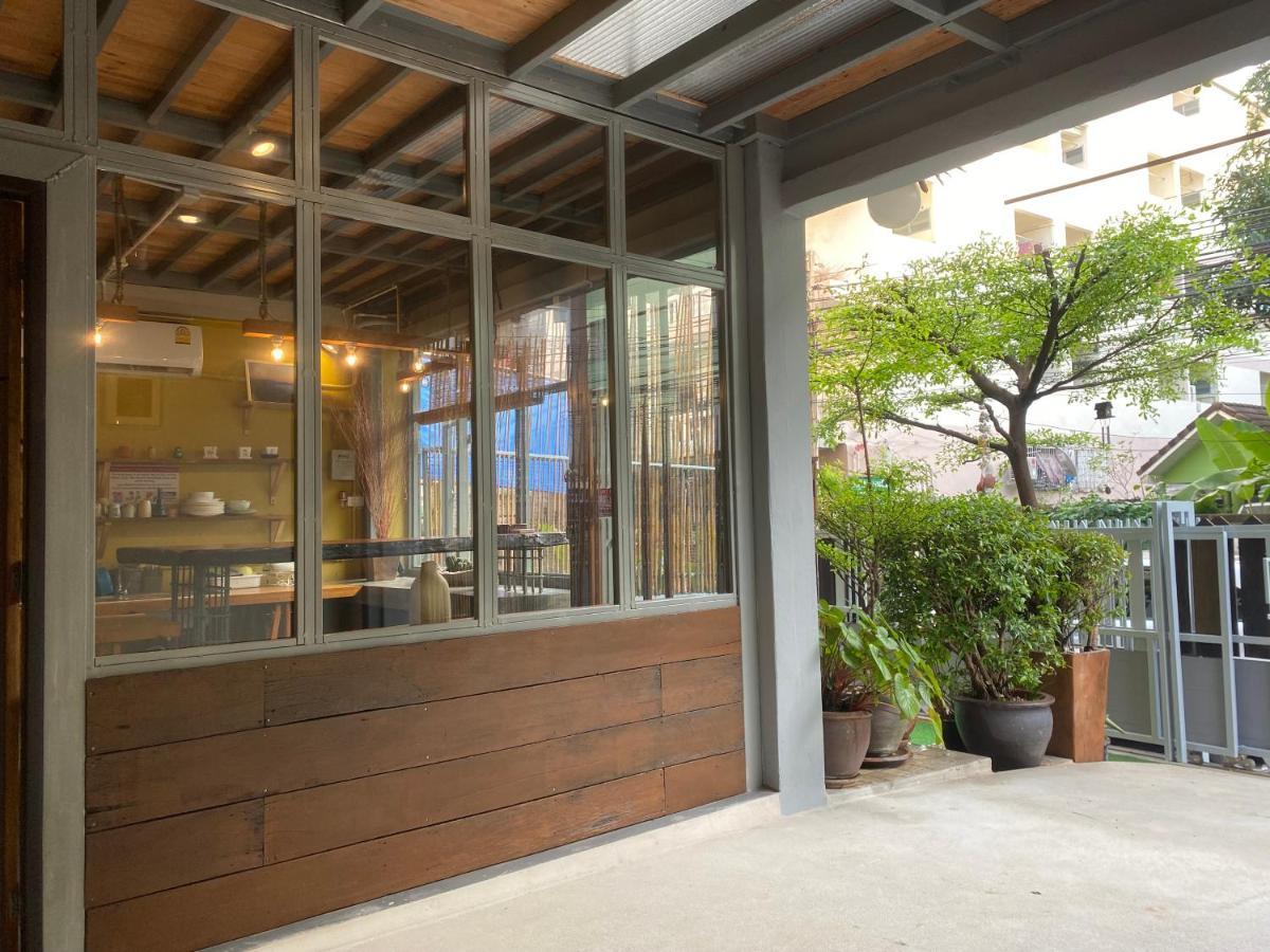 Nesuto Hostel Ramkamhaeng 52 Bangkok Exterior photo